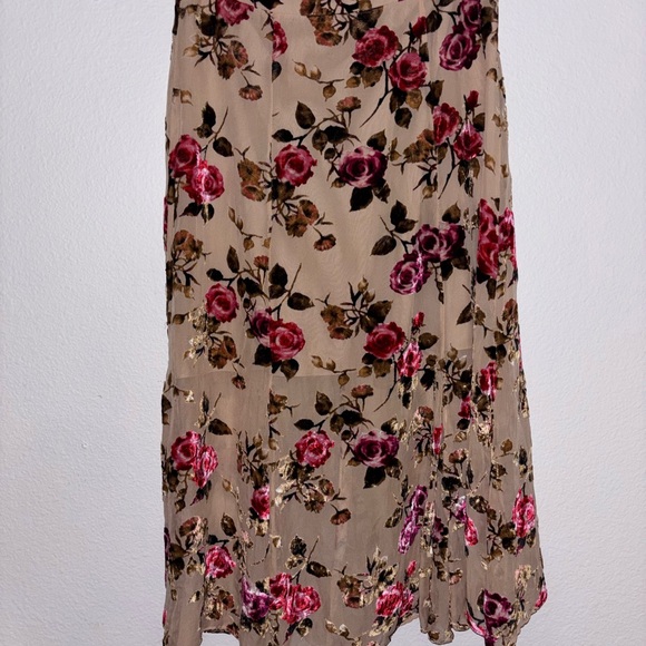 Alice + Olivia Rose Print A-Line Skirt size 2 - Picture 3 of 4